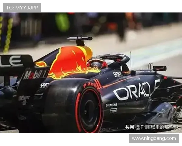 F1赛事更新：顶级车队赛季表现大揭秘，梅赛德斯与红牛对决引关注