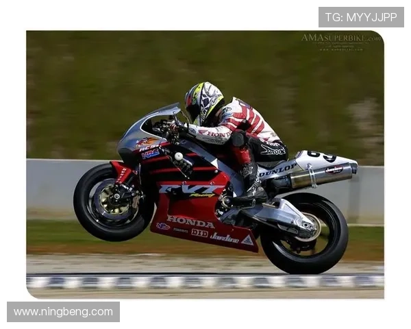 MotoGP赛场风云再起众多强手鏖战年度荣耀之巅巅峰时刻激战