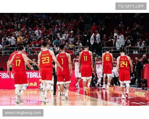 中国男篮迎战澳洲队关键战役，世界杯赛场目标锁定晋级四强