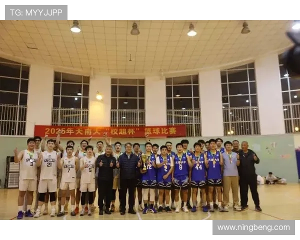 中国篮球联赛季后赛精彩纷呈 各队纷纷加码阵容冲击总冠军